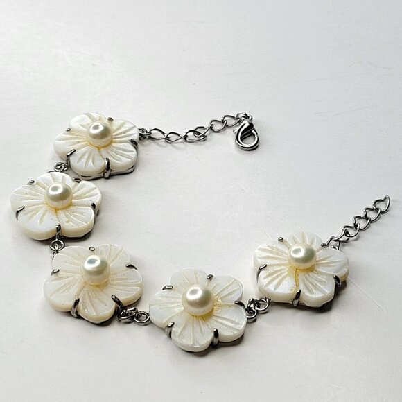 Genuine Pearl Bracelet with Mother of Pearl Petals and White Pearl Bracelet - Picture 9 of 13